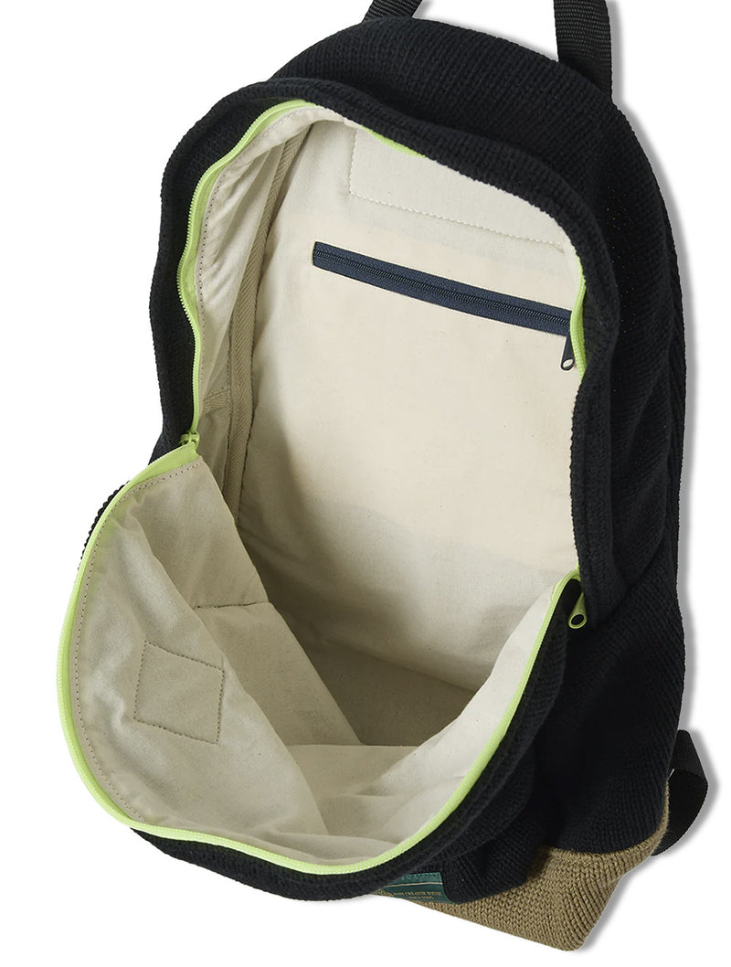Knitted Back pack